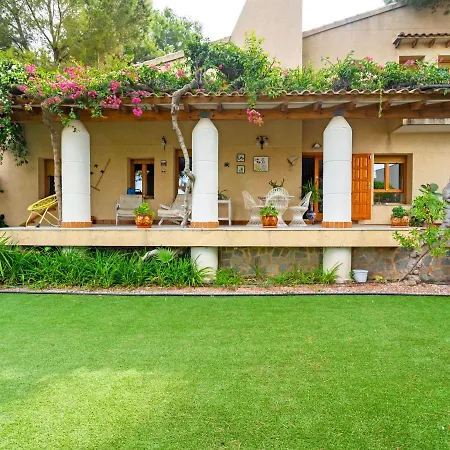Σπίτι διακοπών Swanky In Orihuela With Garden